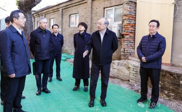 尹力到丰台区调研红色文化主题片区保护利用工作1.jpg