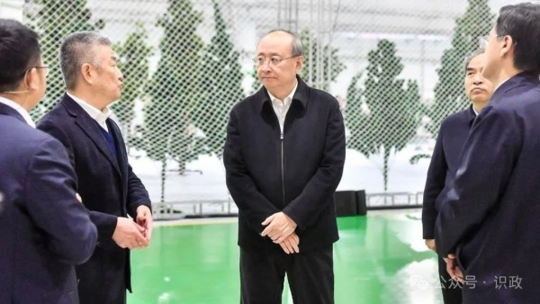 尹力到北京航空航天大学调研，强调统筹推进教育科技人才一体发展1.jpg